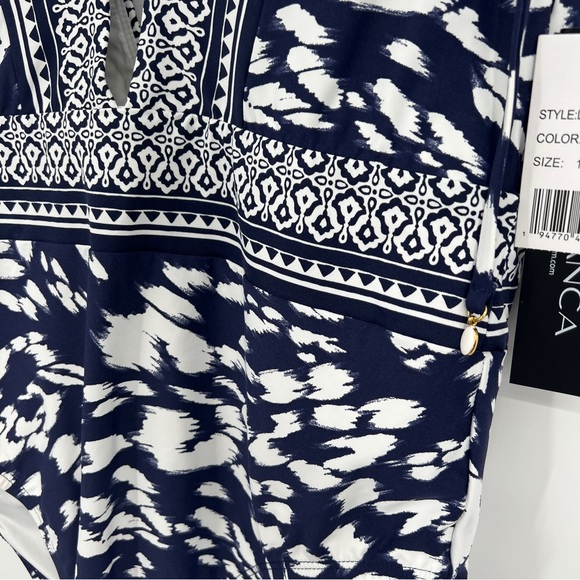 La Blanca Woman's Changing Tides Plunge One Piece Swimsuit in Indigo Blue New - Picture 11 of 14